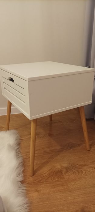 Szafka nocna Jysk