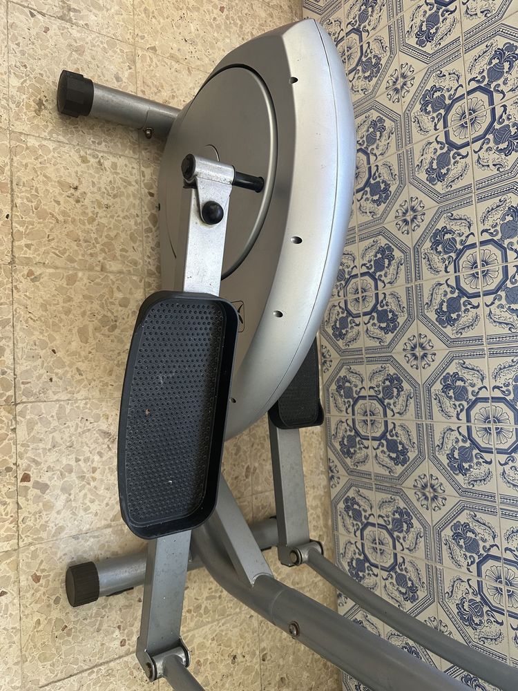 Eliptica (bicicleta) usada DOMYUS