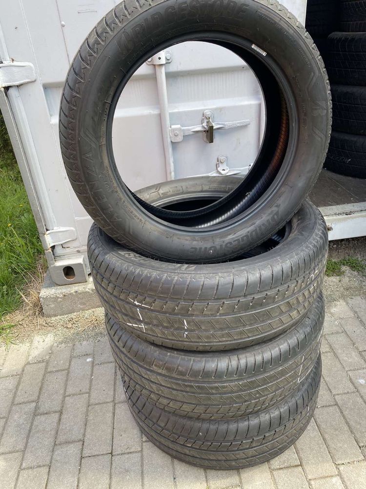 245/50R19 BRIDGESTONE ,lato