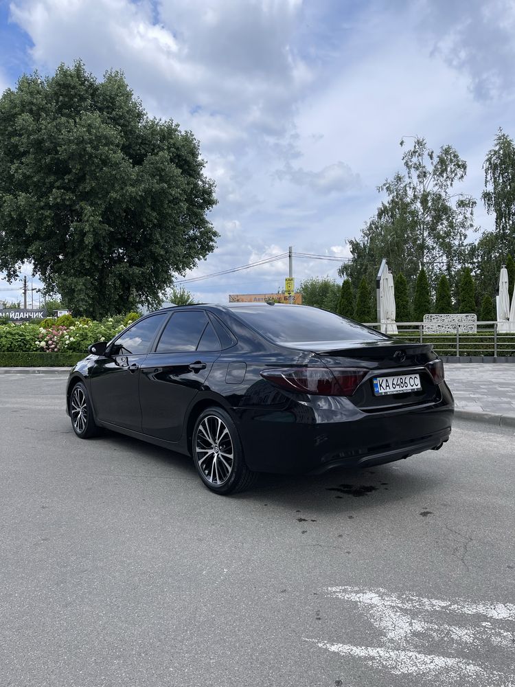 Оренда авто Toyota Camry / прокат авто в Києві