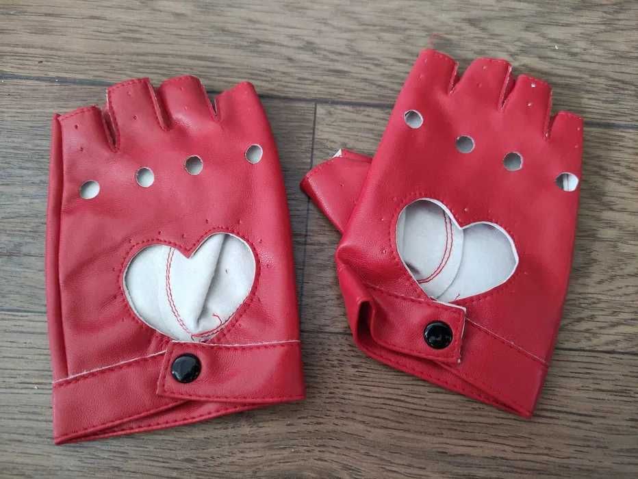 Rękawiczki serce czerwone