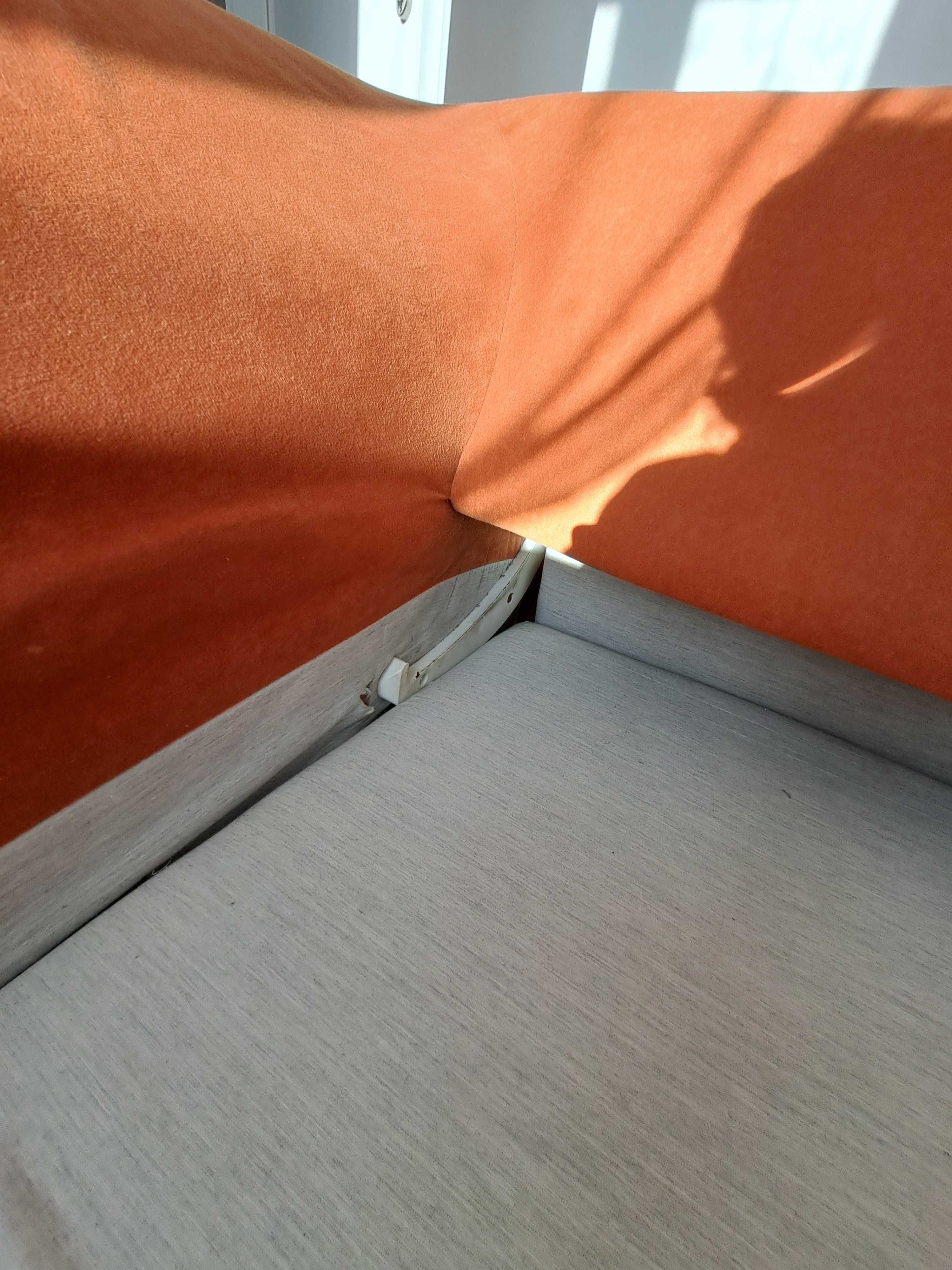 Sofa z funkcją spania orange