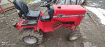Traktorek ogrodniczy Massey Ferguson, inne maszyny rolnicze