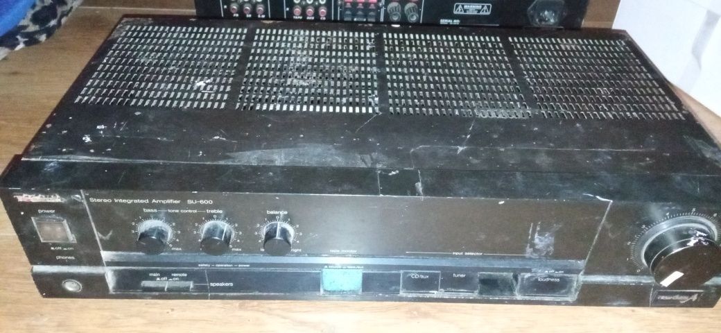 Wzmacniacz Technics SU-600