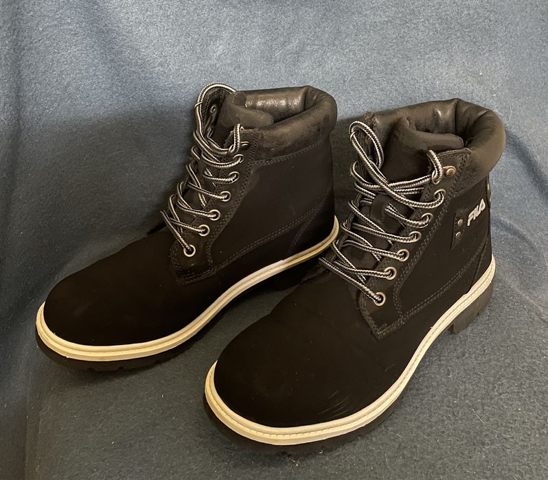 Кожанные нубук ботинки Fila. Оригинал. Размер 39. Тракторная подошва.