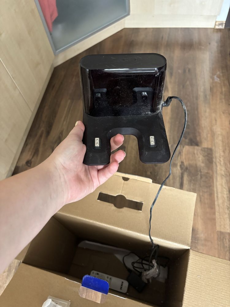 TESLA RoboStar iQ100 Robot Sprzątający Odkurzacz Mop inteligentny