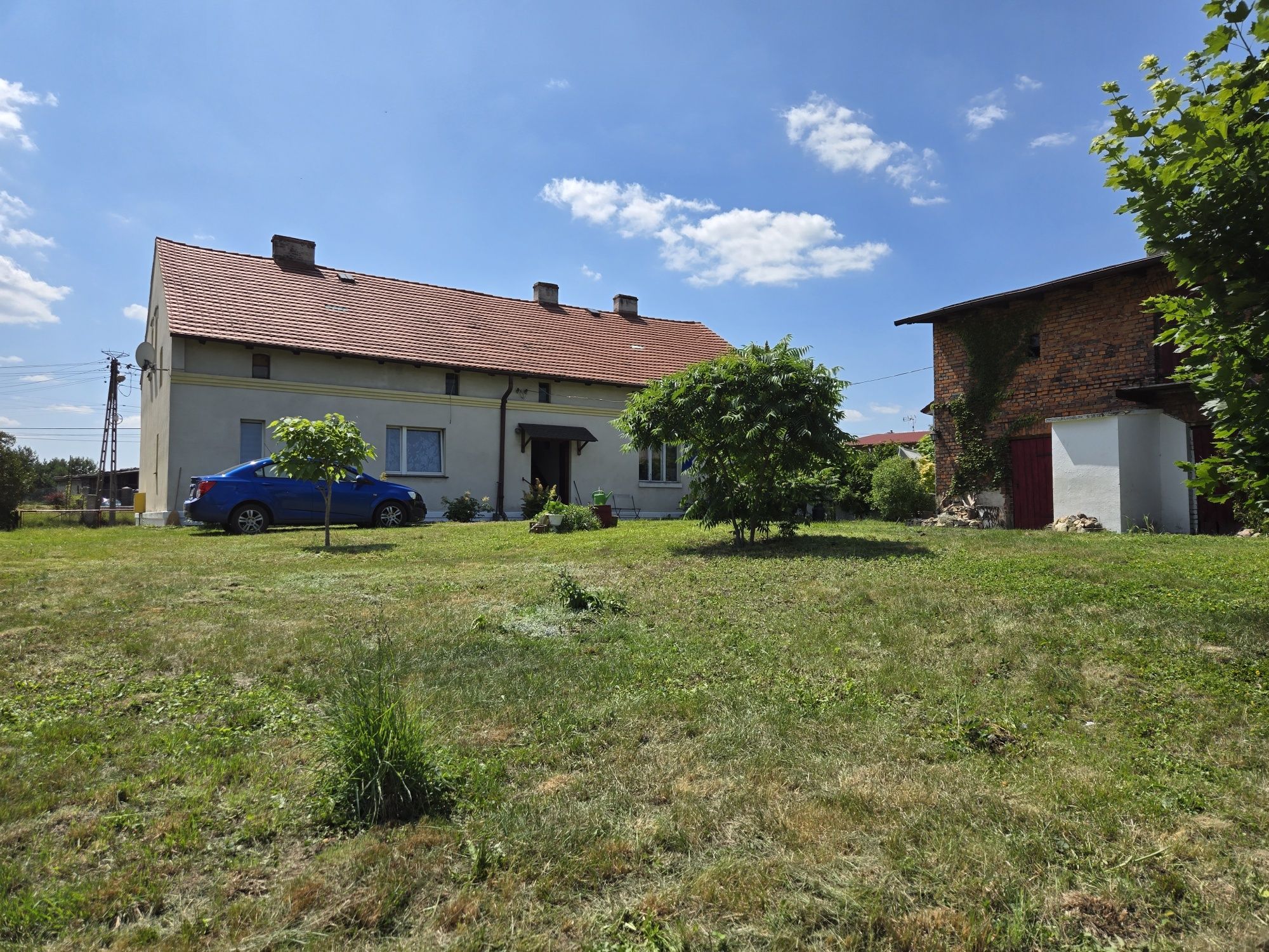 Poniemiecki dom z cegły + działka 2238 m² | Pławniowice