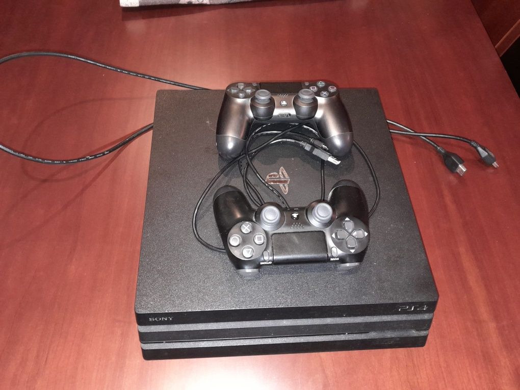 PlayStation 4 Pro 1TB + Comando Dualshock 4 + 6 jogos PS4