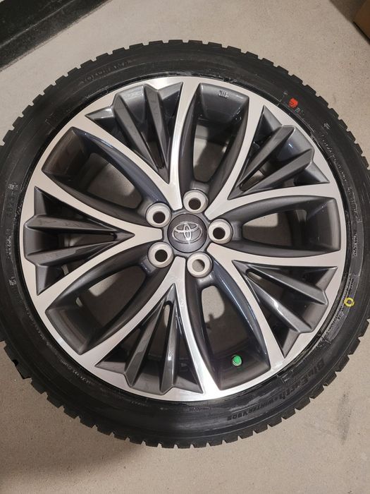 Koła zimowe Toyota Yaris 17" - 205/45/17