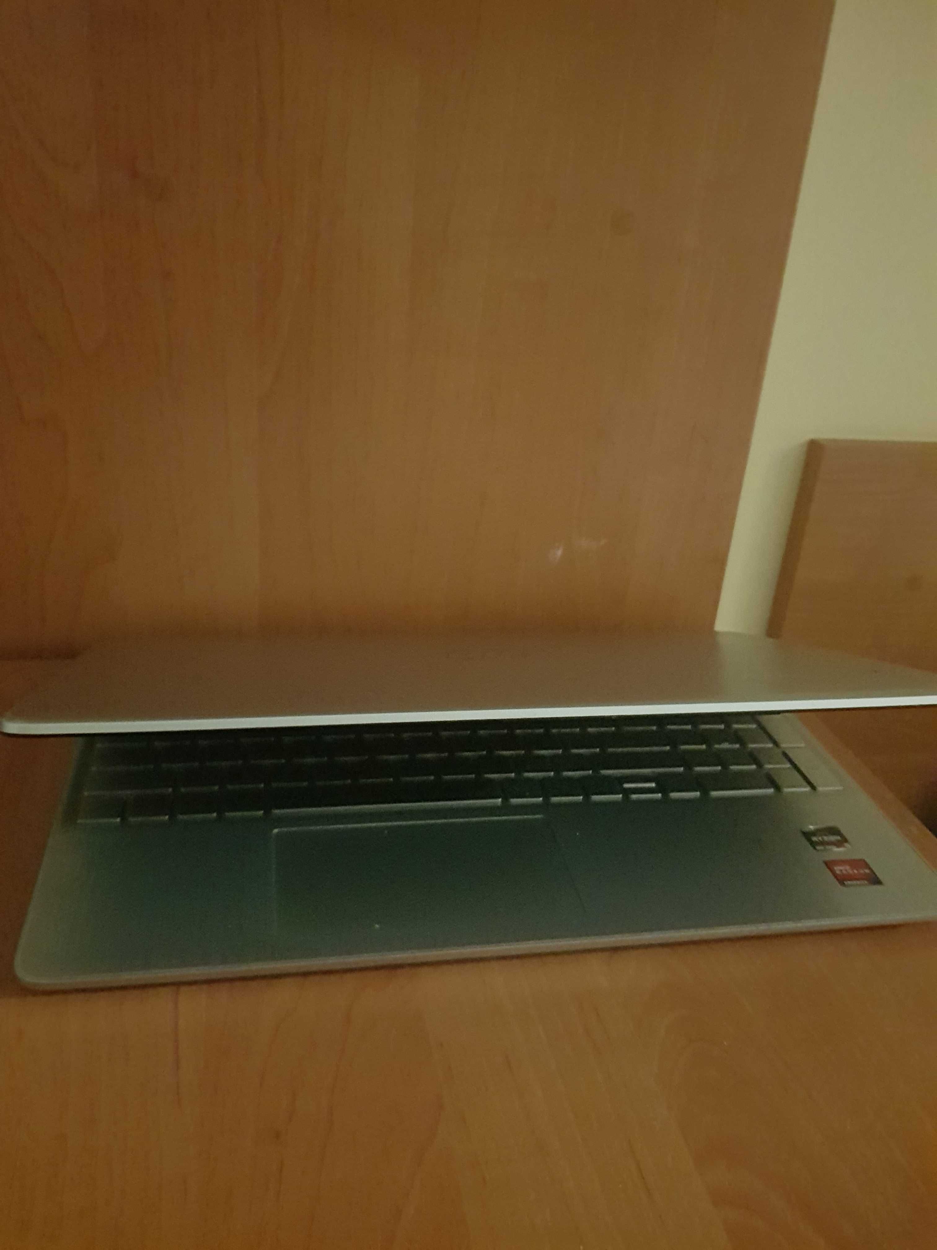 HP laptop 15s-eq1xxx