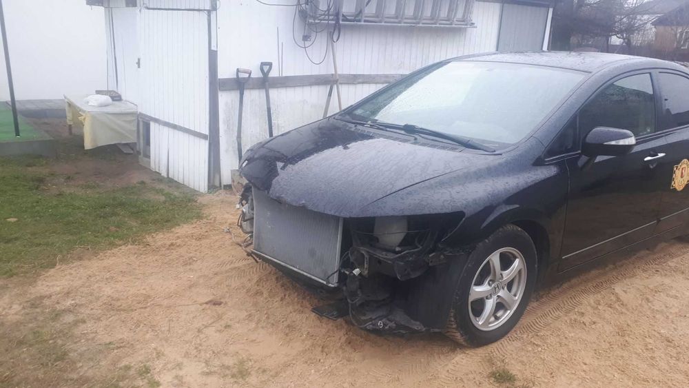 Honda civic VIII SEDAN 1.3IMA  hybrid  2010 r