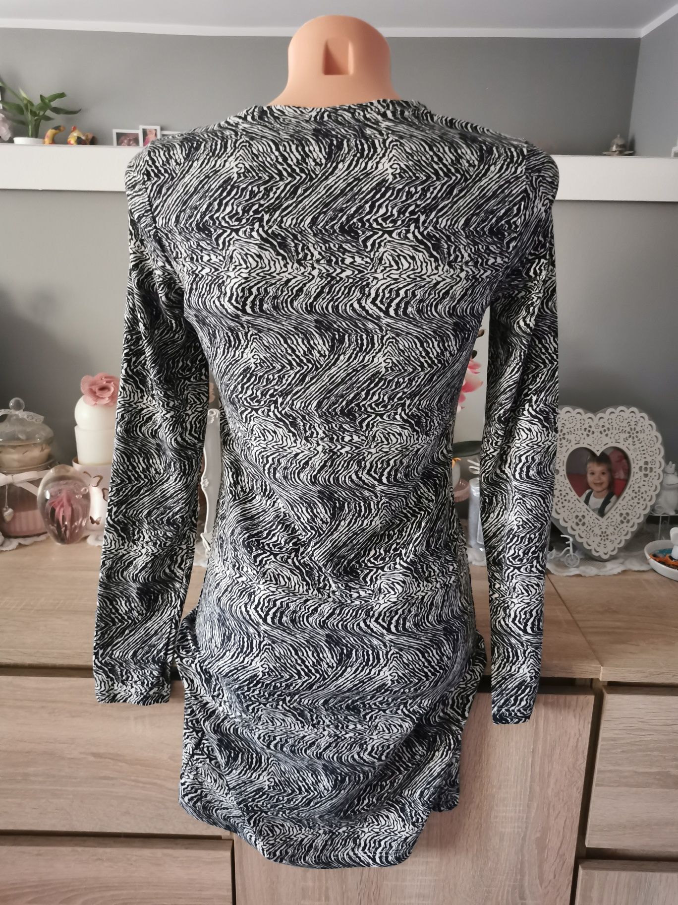 Sukienka Długi Rękaw w Print S