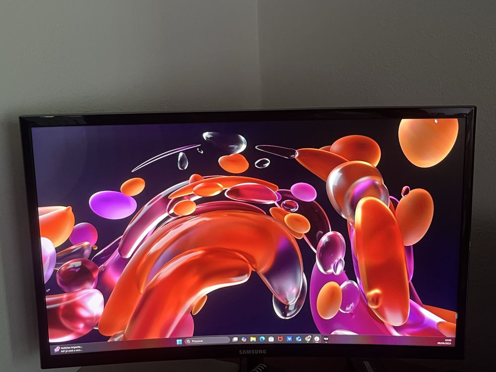 Vendo esses 2 Monitores (Pra Despachar) em perfeito estado