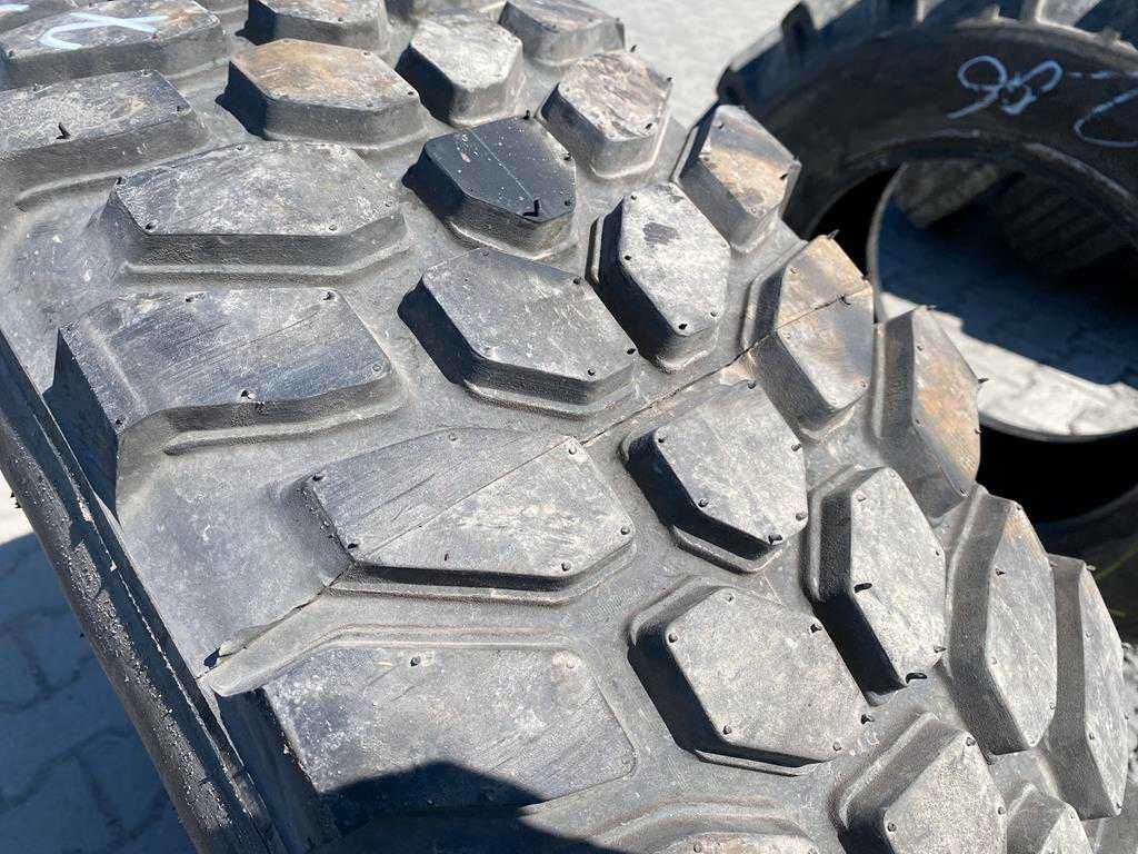Opona przemysłowa Unimog 335/80R20 12.5R20 DUNLOP SP PG8 100% Bieżnika