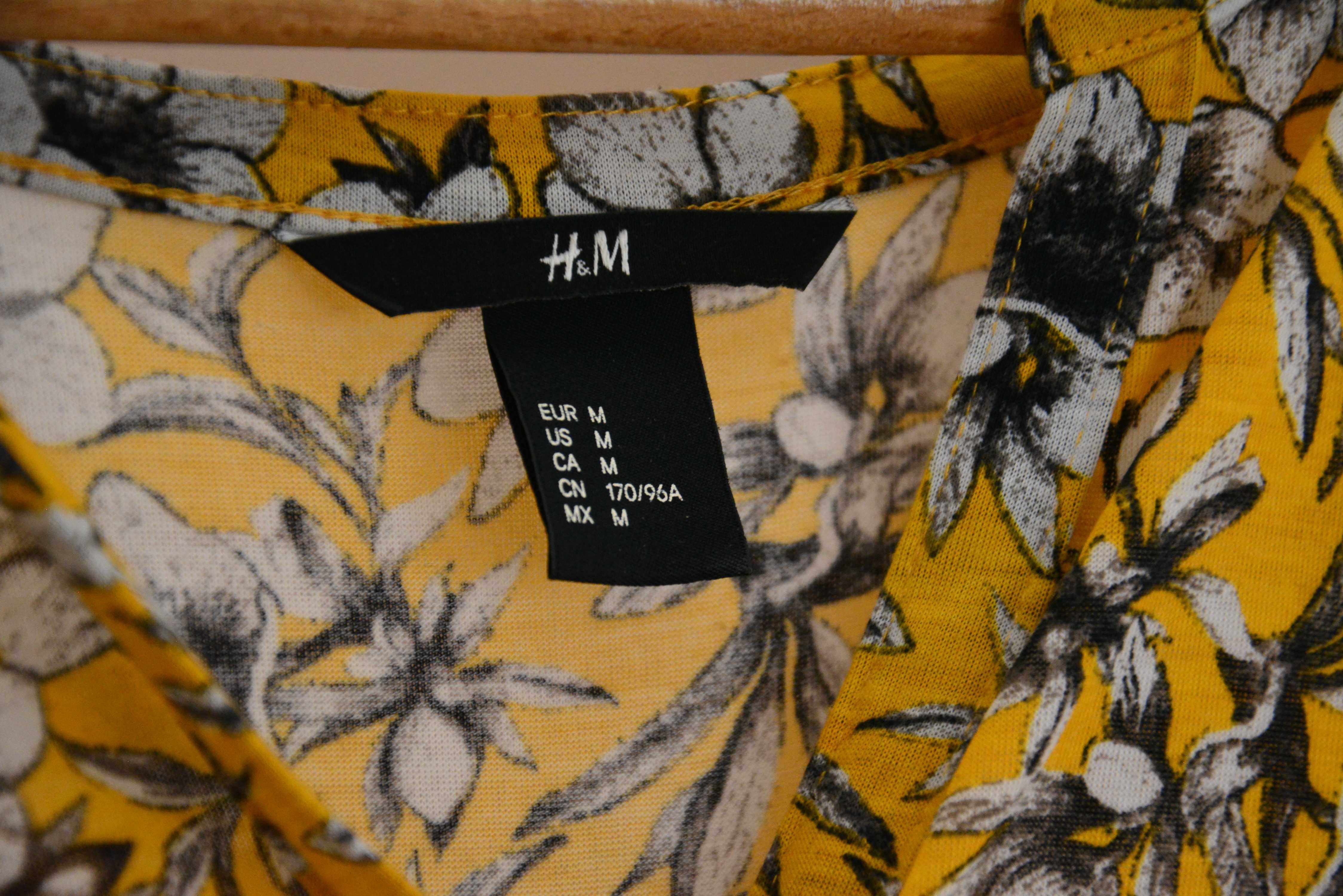 Musztardowo-żółta bluzka w kwiatki