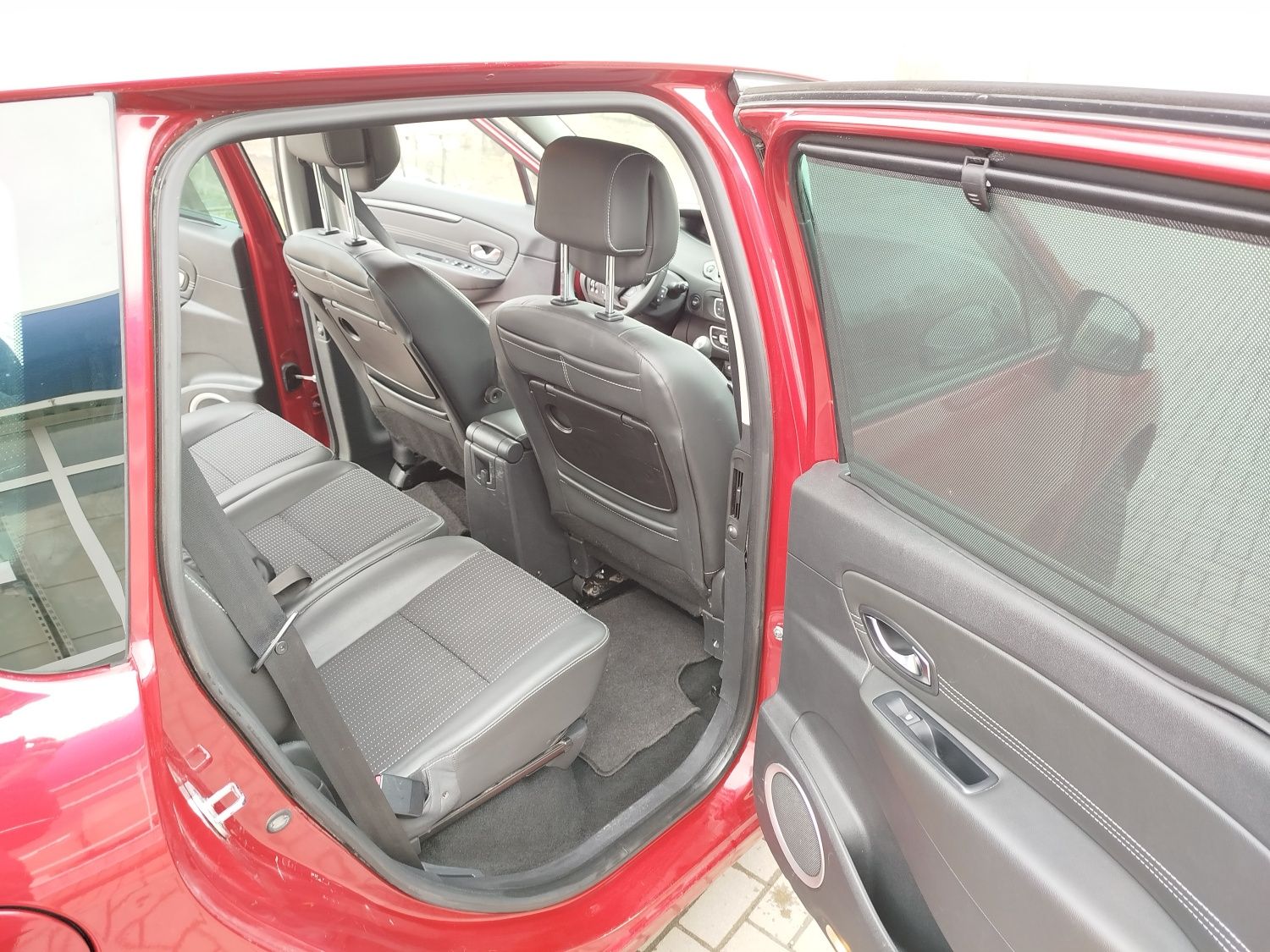 Renault scenic 1.6 газ-бензи