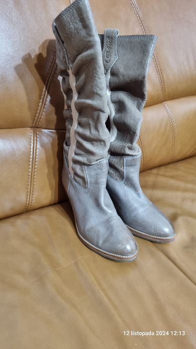 Kozaki skóra naturalna