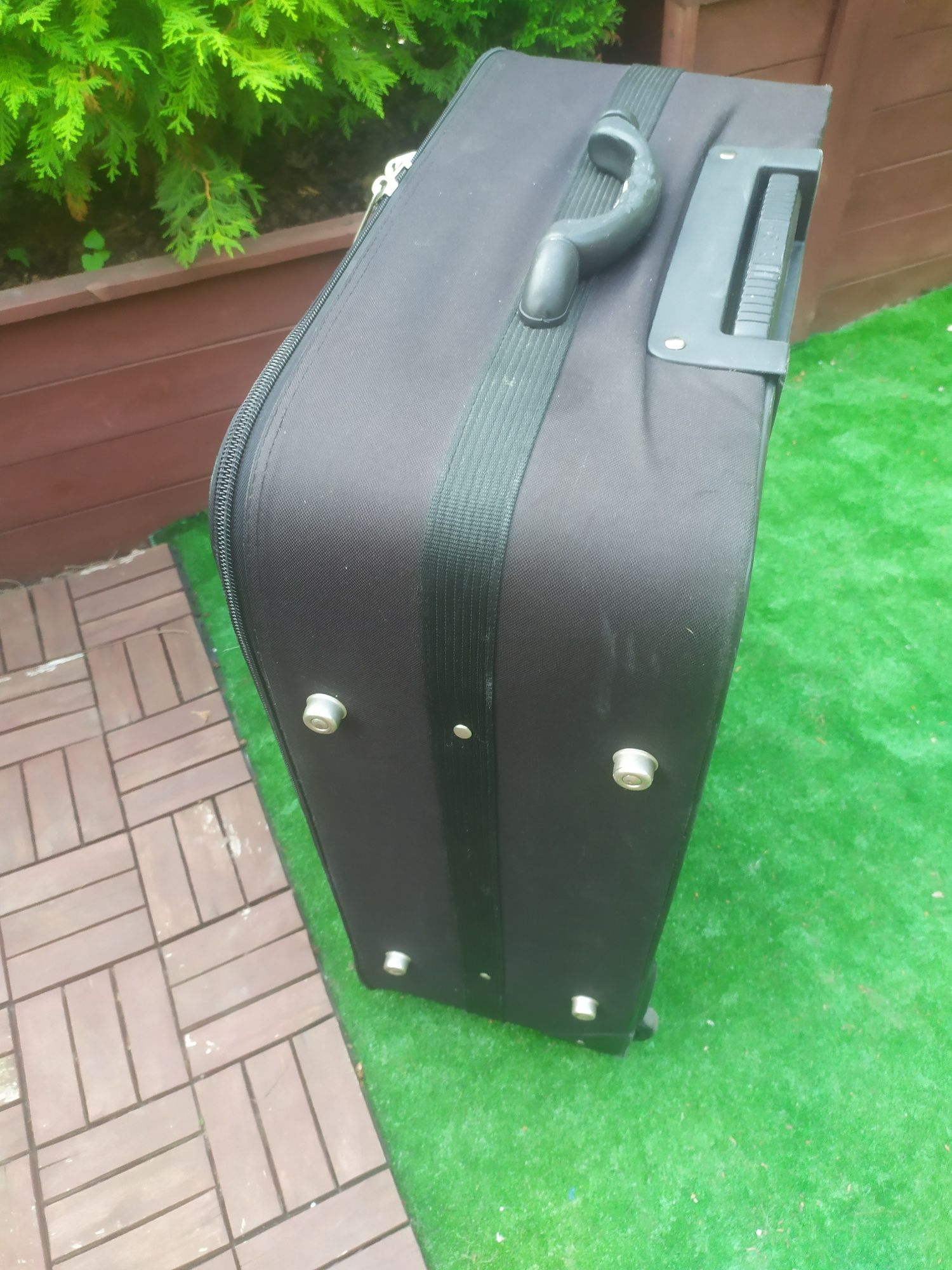 Czarna wielka walizka na 2 kółkach Renato Rolando 77cm