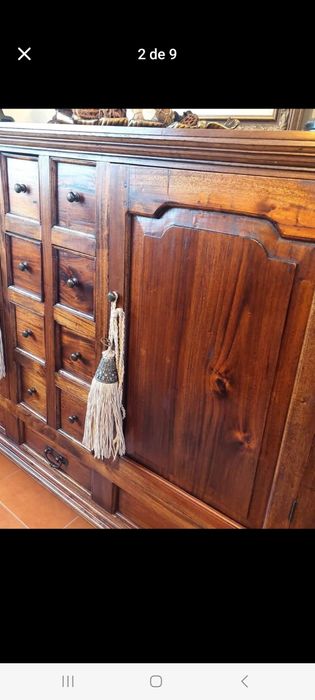 1móvel antigo estimado como novo