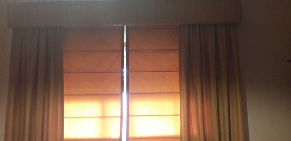 Conjunto de colcha,cortinas ,abajur