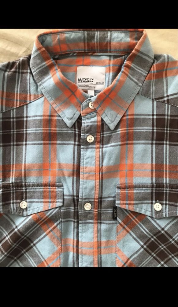 Camisa da marca WESC