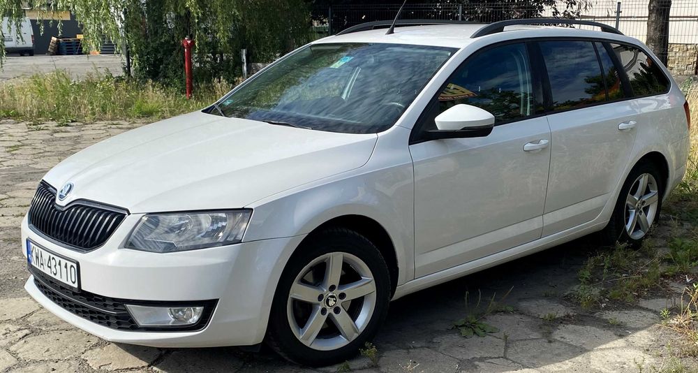WYNAJEM AUT wypożyczalnia samochodów, auto zastępcze SKODA OCTAVIA