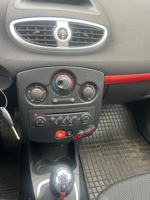 Renault Clio 1,2 benzynka