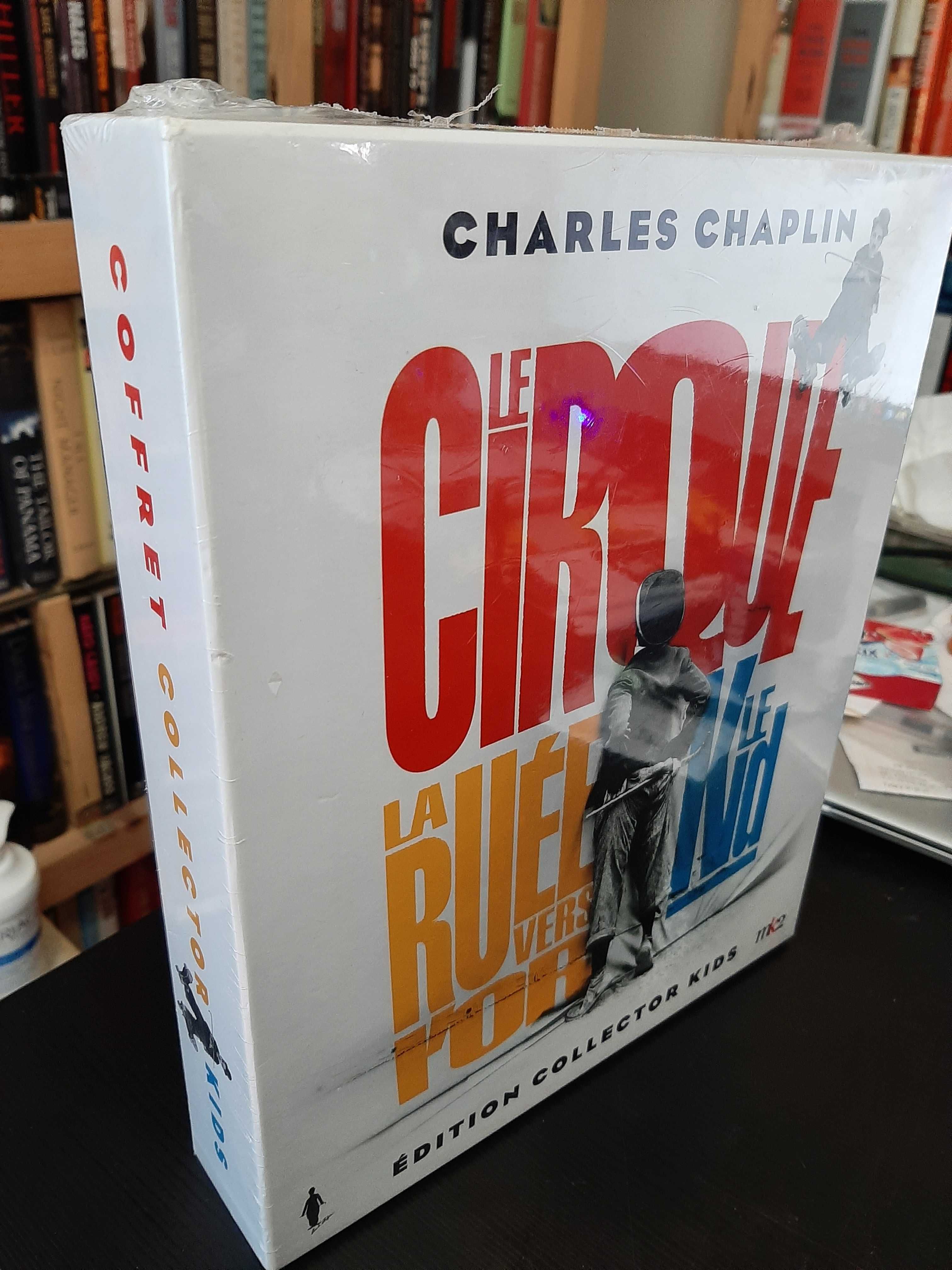 Chaplin: The Kid + The Circus + The Gold Rush + 2 Livros - Coffret MK2