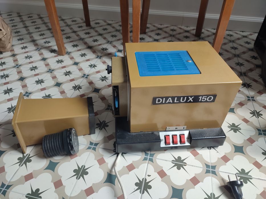 Dialux 150 rzutnik