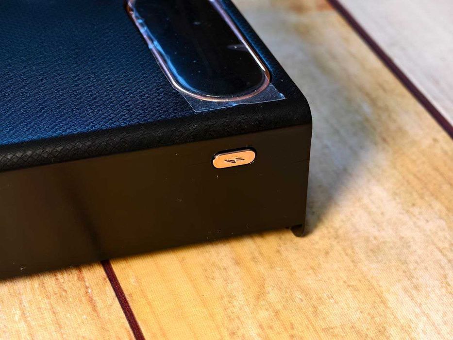 Корпус 18650 на 20 АКБ швидка PD бездротова wireless зарядка powerbank