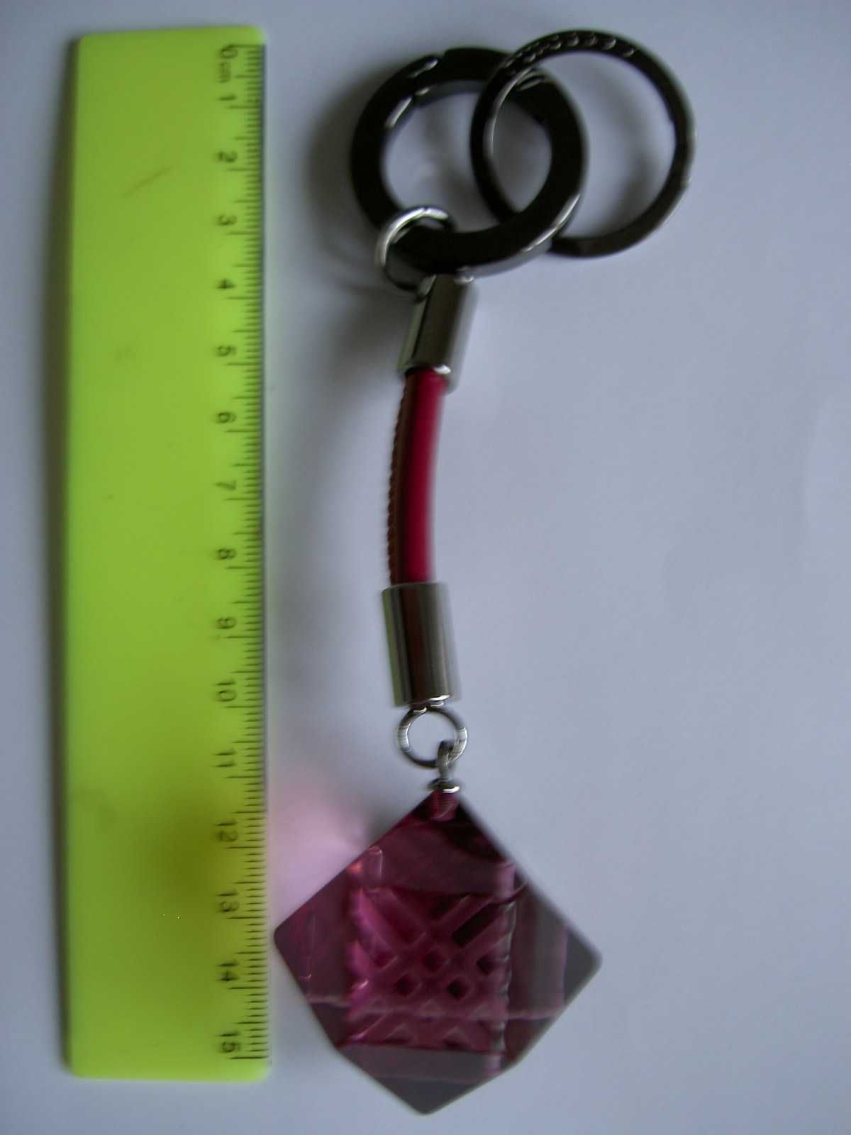 keychain брелок Burberry