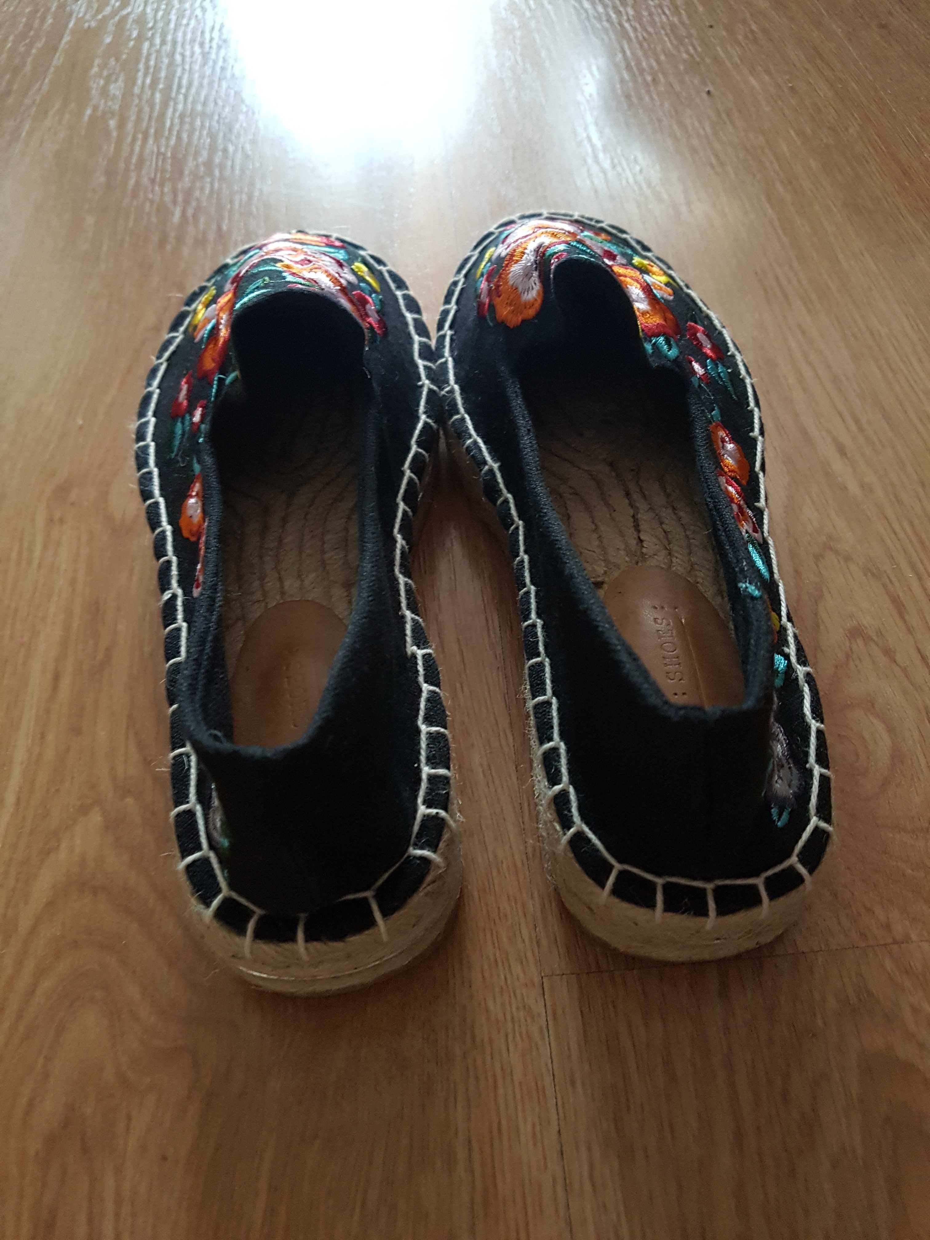 Espadryle kwiatowe haft 36