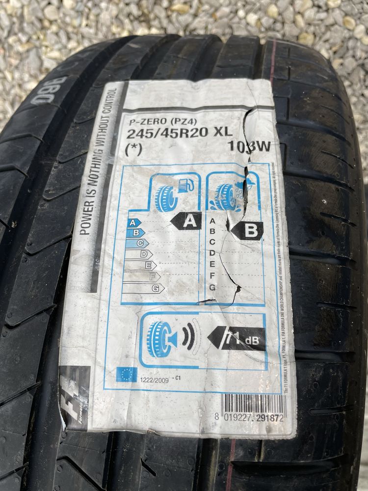 Pirelli P-zero 245/45 R20