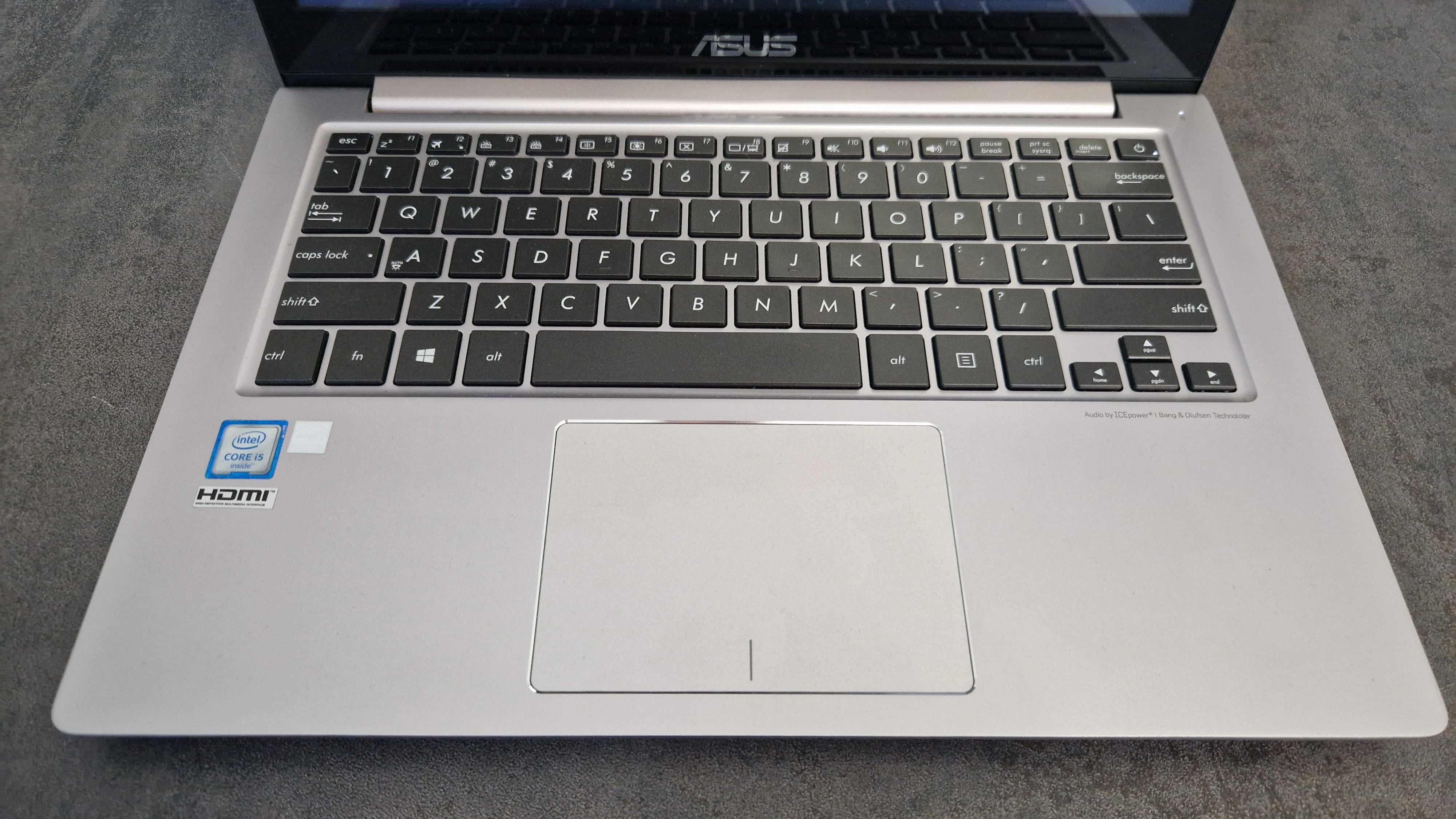 Ноутбук Asus zenbook i5-6200U/8озу/256 ссд