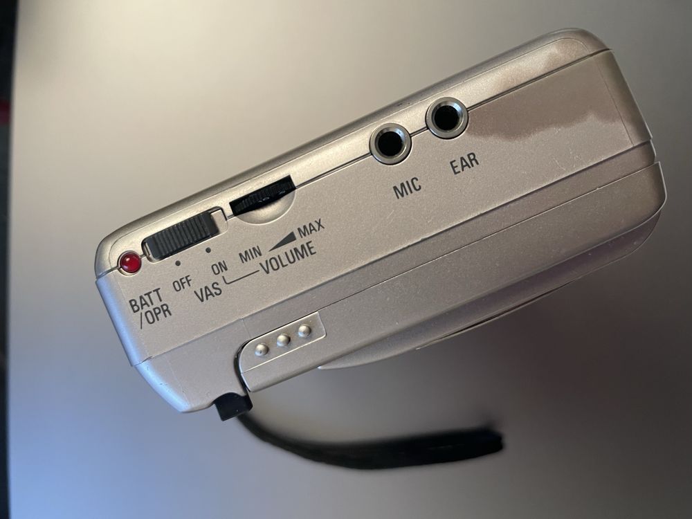 Leitor e gravador walkman com proteção