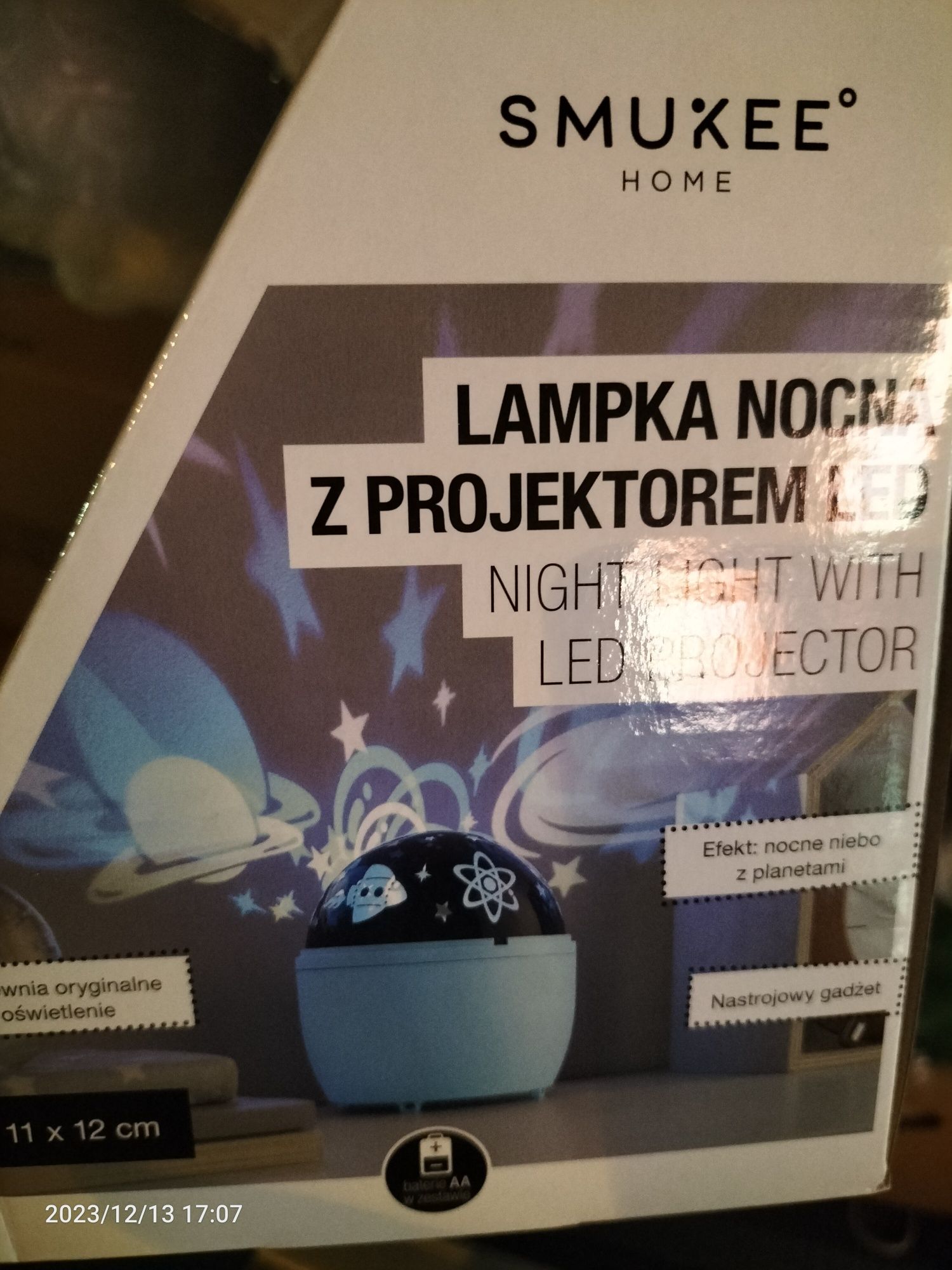 Lampka nocna z projektorem nowa