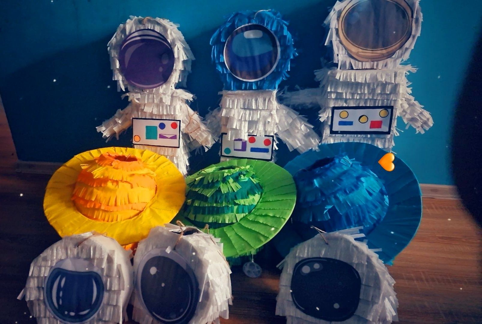 Piniata kosmos, astronauta, planeta,  robot itd