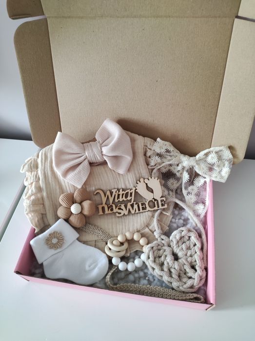 Zestaw Prezentowy baby shower narodziny chrzest prezent baby box