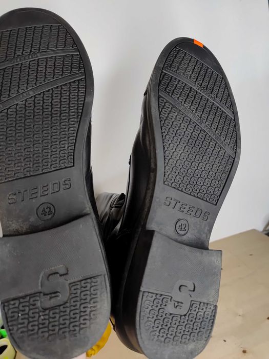 117.42. Oficerki Steeds Favourite, roz: 42 Slim, łyd: 35cm, wys: 46cm
