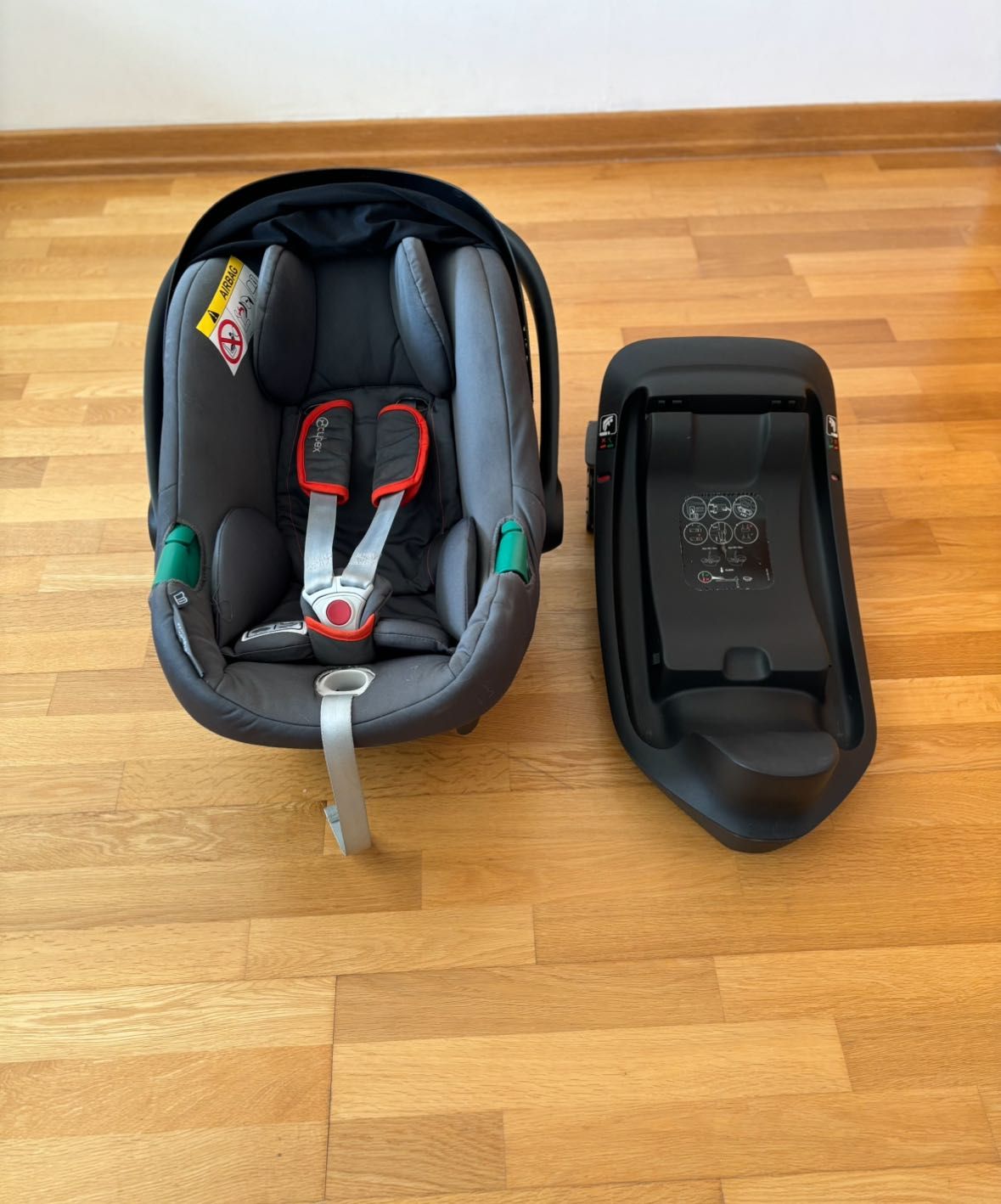 Cadeira auto Cybex Aton B2 I-Size + base One isofix