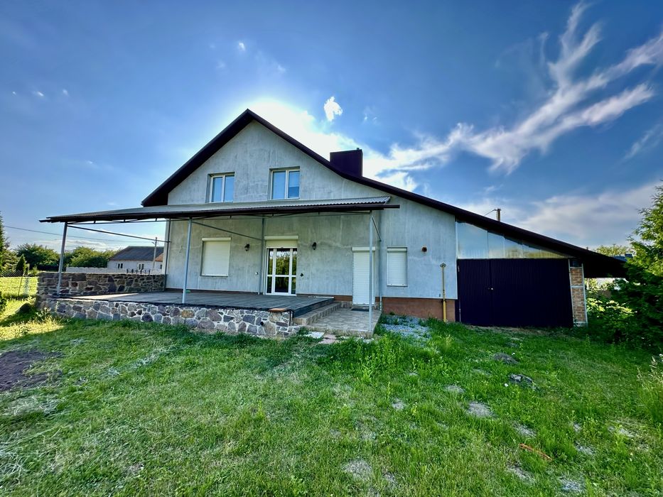 Будинок у Великій Омеляні