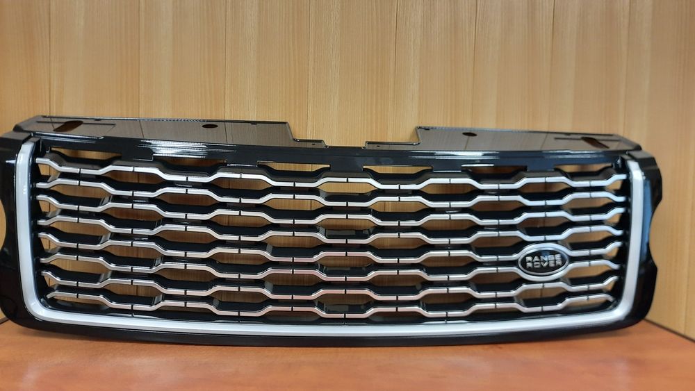 Решітка радіатора Ленд Ровер Lend Rover Range Rover L405