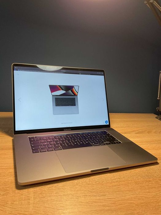 Apple MacBook Pro i9 2,3GHz/16/1TB/R5500M Space Gray