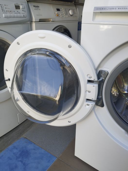 Прально-сушильна AEG 7/4кг з Німеччини