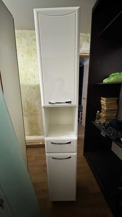 Продам пенал для ванної кімнати