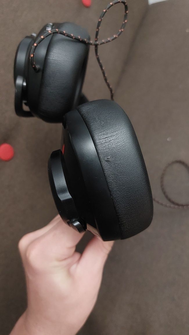 Ігрові навушники JBL QUANTUM200