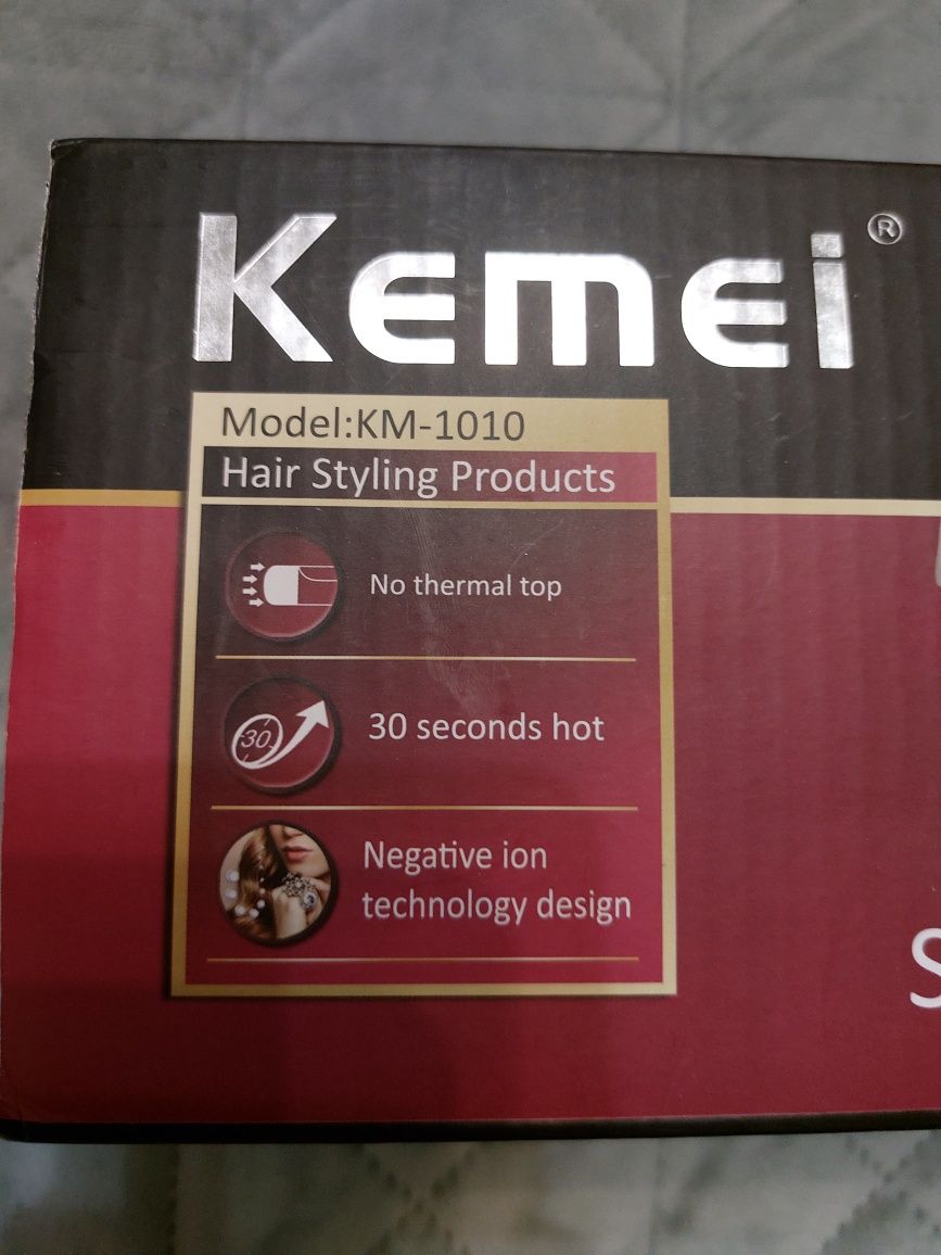 Плойка для завивки волосся потрійний локон KEMEI KM1010
