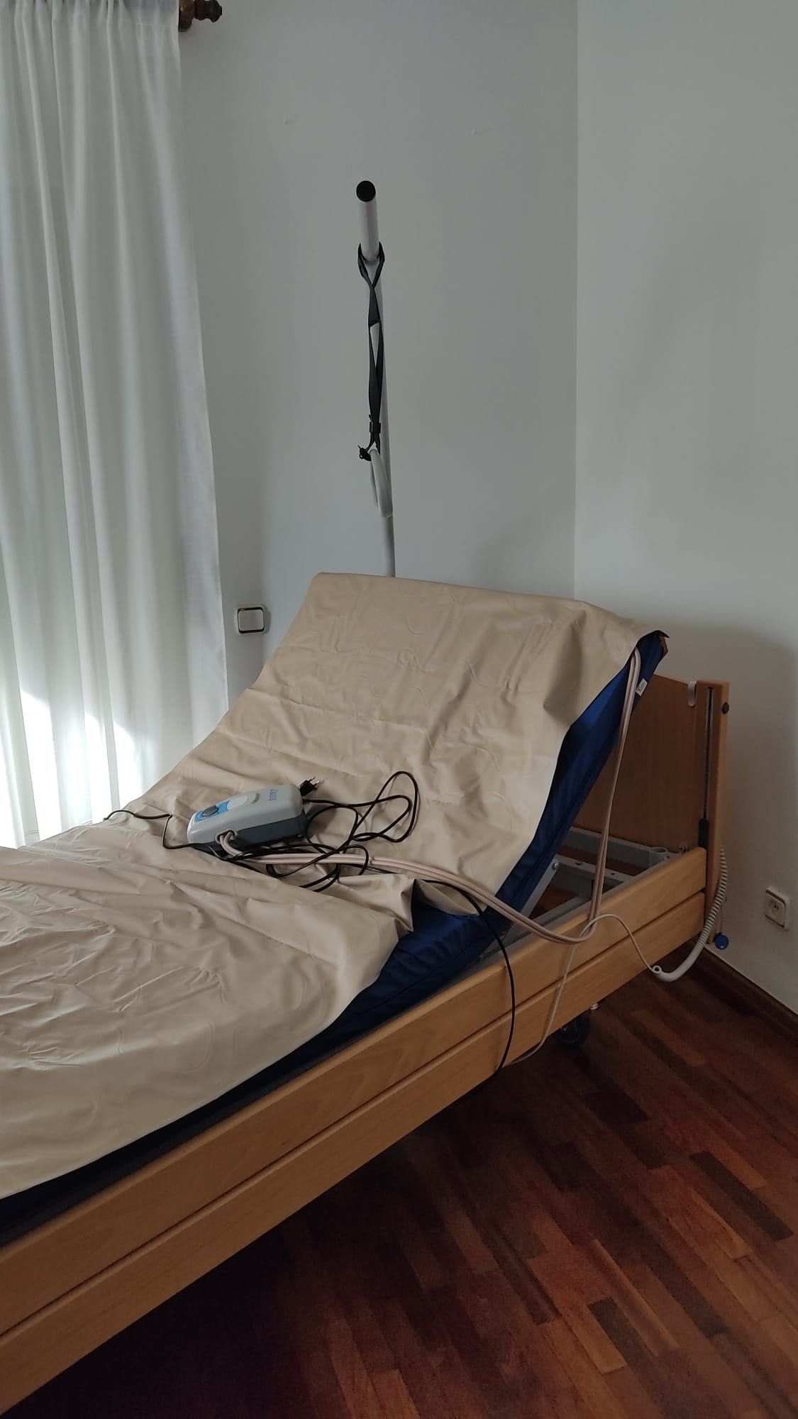 Cama articulada elevatória elétrica completa NOVA