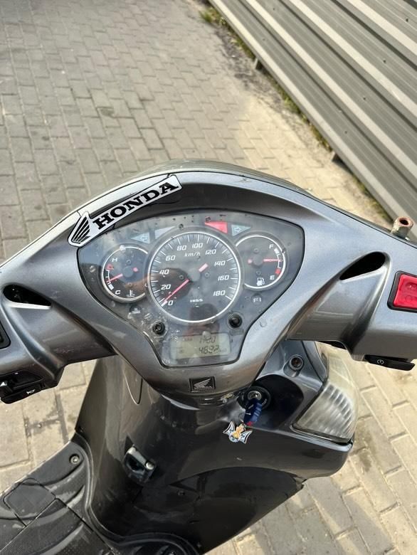 Продам honda sh 300