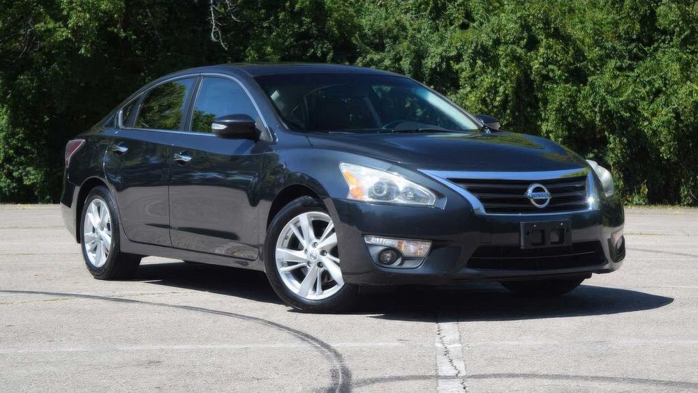 Nissan Altima      2015